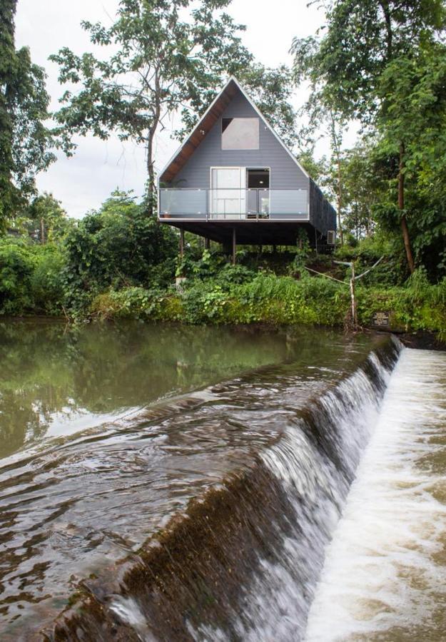 River Ranch Saralgaon エクステリア 写真